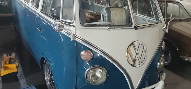 Smartrack Stolen Vehicle Tracker Classic 1965 VW T2 Campervan