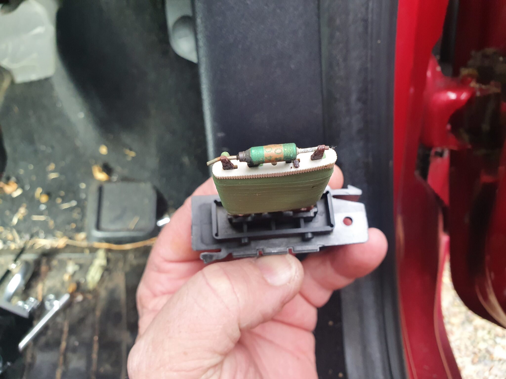 Berlingo, Peugeot Partner heater blow not working! Auto Mobile