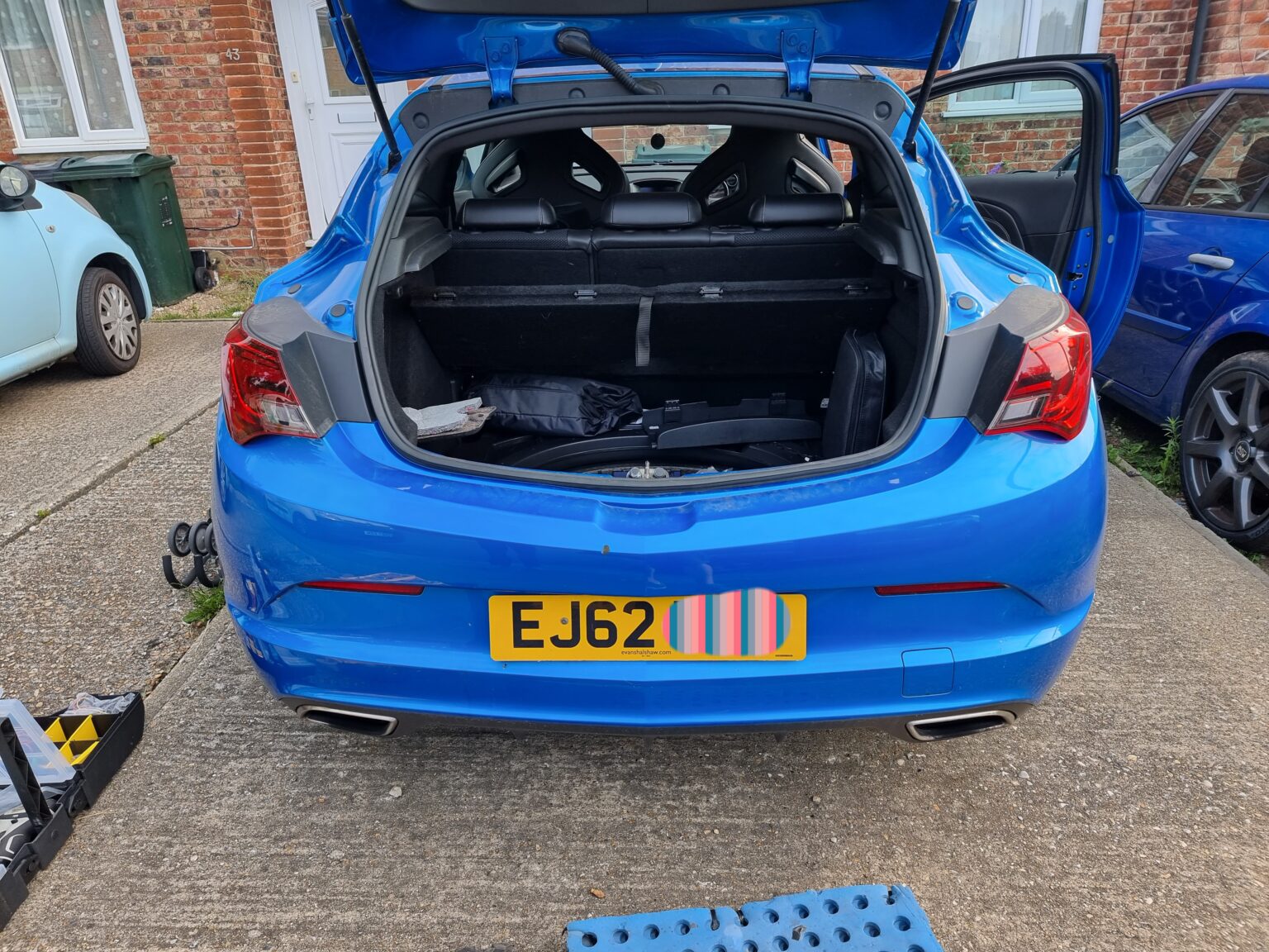 Vauxhall Astra VXR rear parking sensors. Auto Mobile Installations